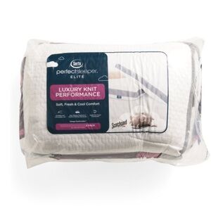 SERTA PERFECT SLEEPER ELITE
20x28 2pk Luxury Knit Performance Pillows